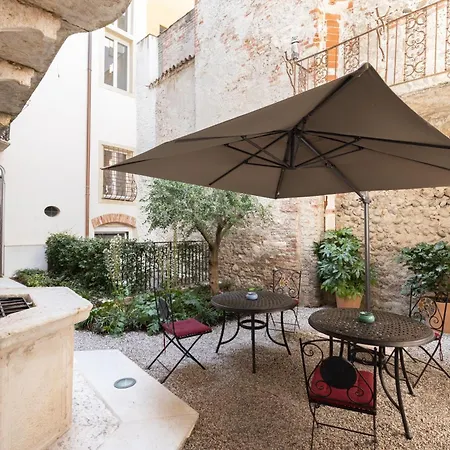 Palazzo Reggiani - Dante Alighieri